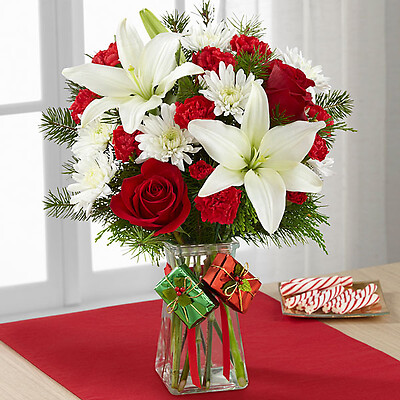 Joyous Holiday&amp;trade; Bouquet