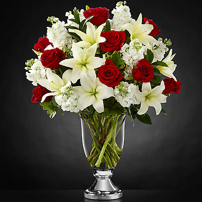 Grand Occasion&amp;trade; Bouquet